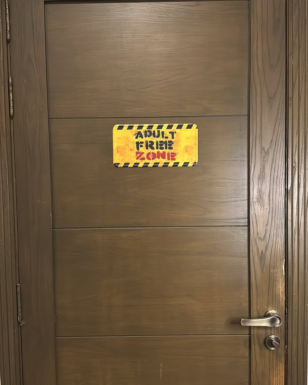 Adult Free Zone Plate