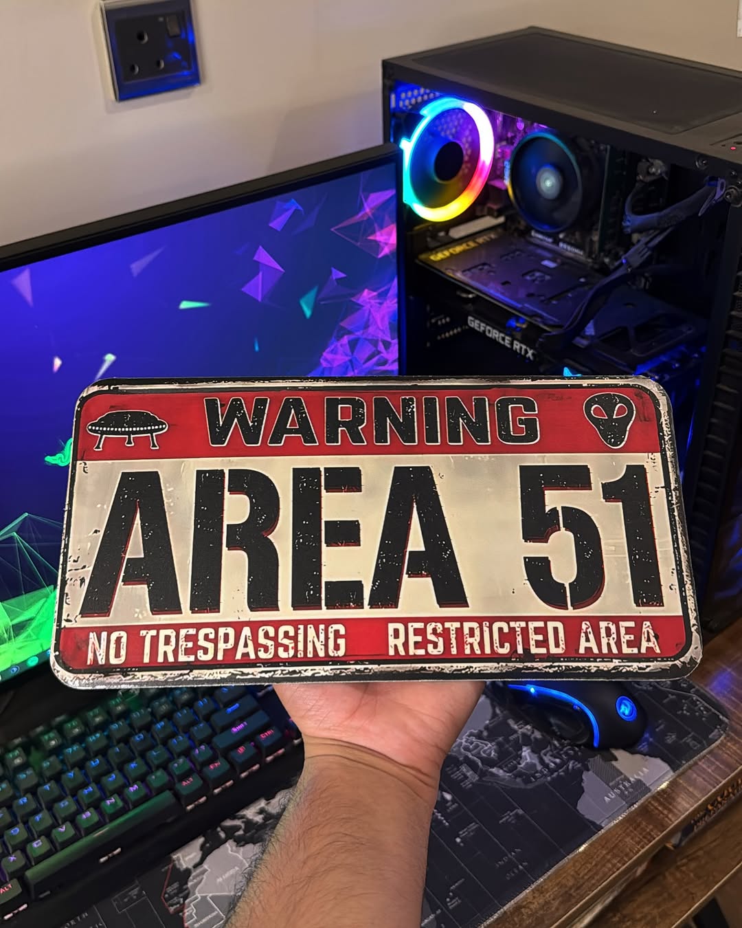 Area 51 Plate