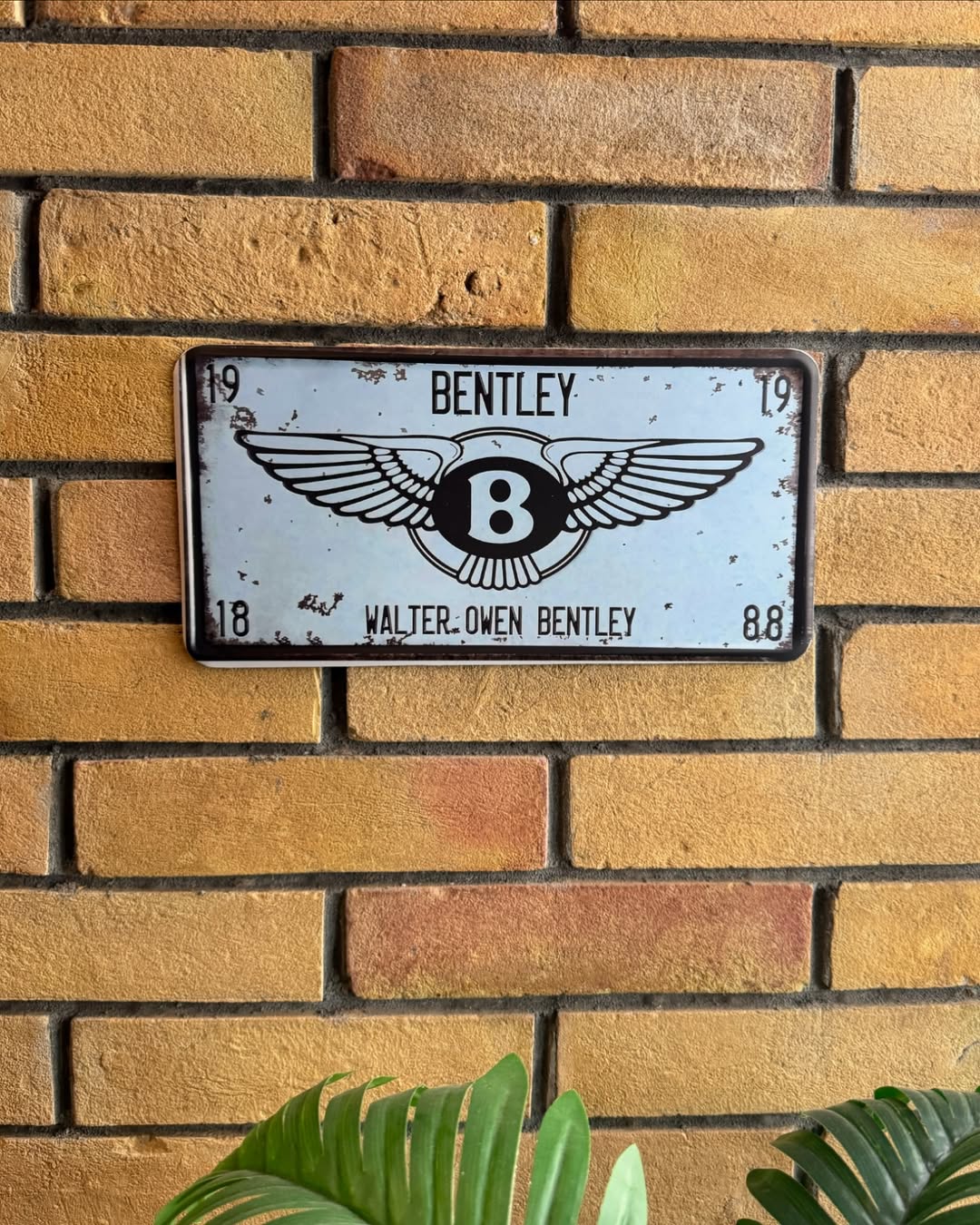 Bentley Plate