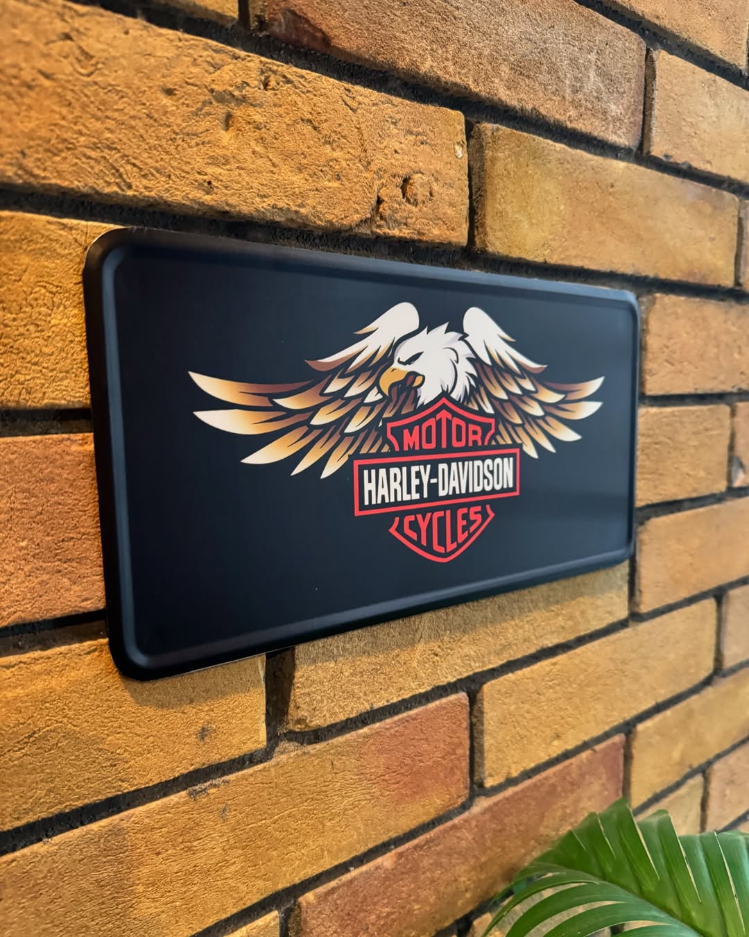 Harley Davidson Plate