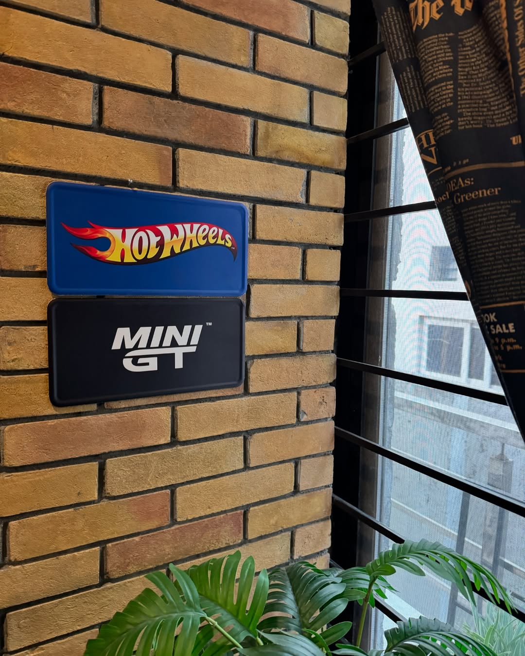 Hot Wheels + Mini GT Bundle