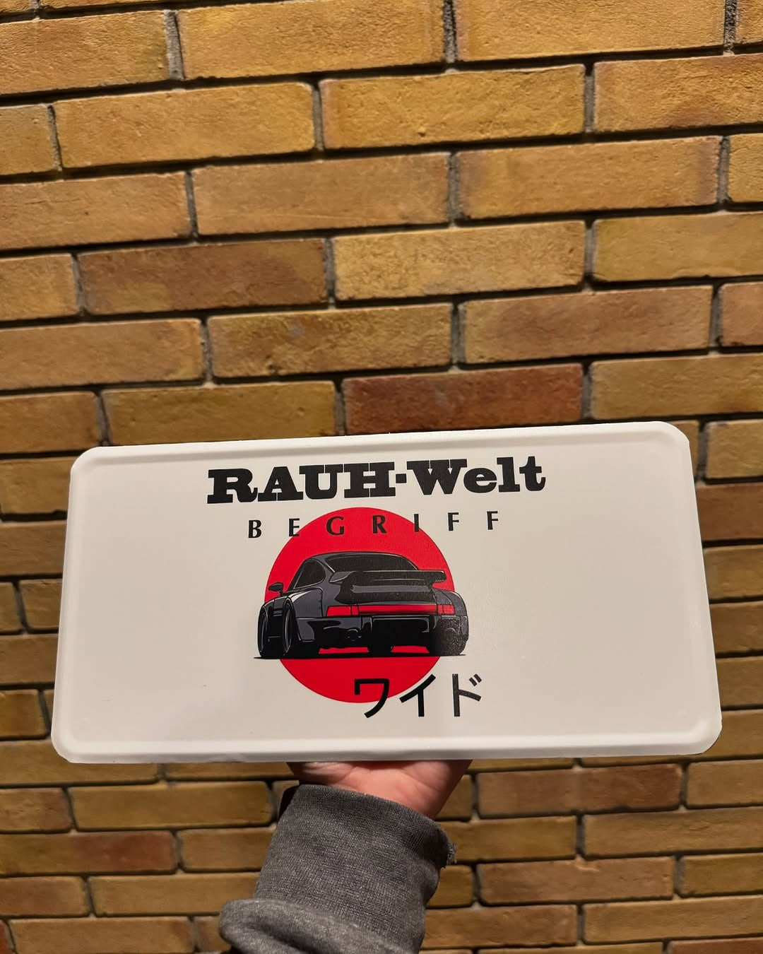 Rauh-Welt Begriff Plate